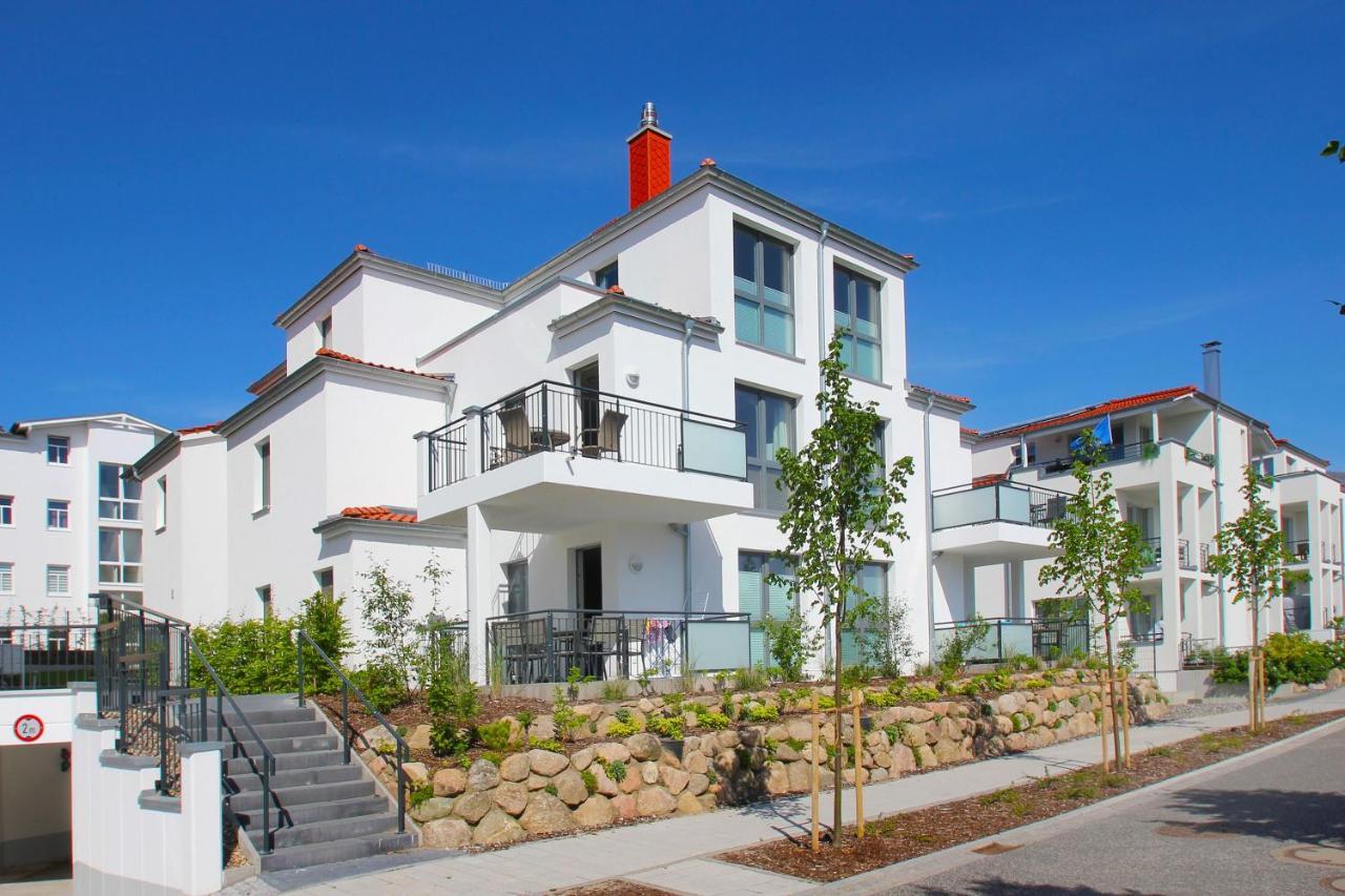 Zentrale Fewo Mit Terrasse, Gratis Nutzung Vom Ahoi Erlebnisbad Und Sauna In Sellin - Villa Anni Fewo 02 Goehren  Buitenkant foto
